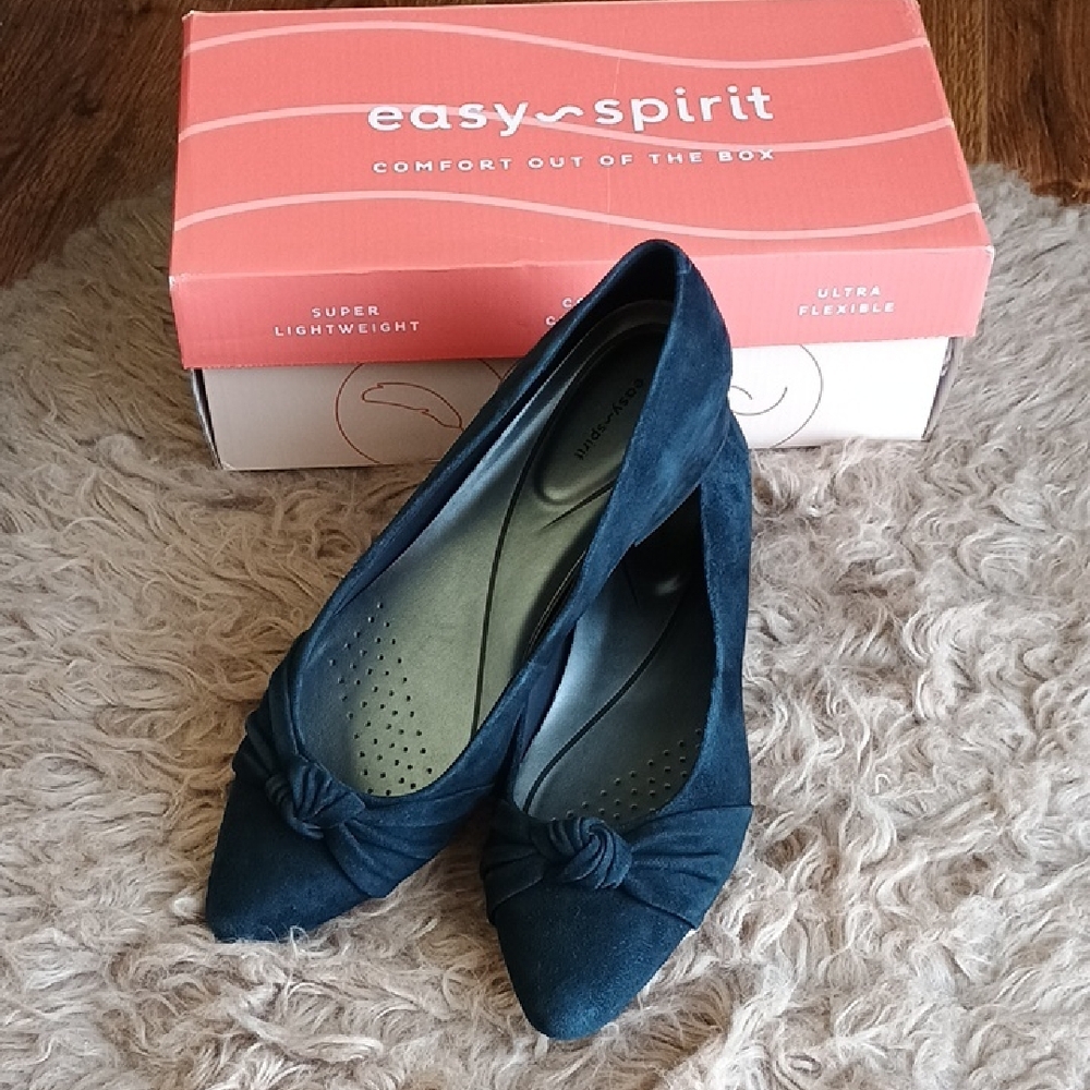 Easy Spirit Genuine Suede Navy Knot-Detail Pointed Toe Flats